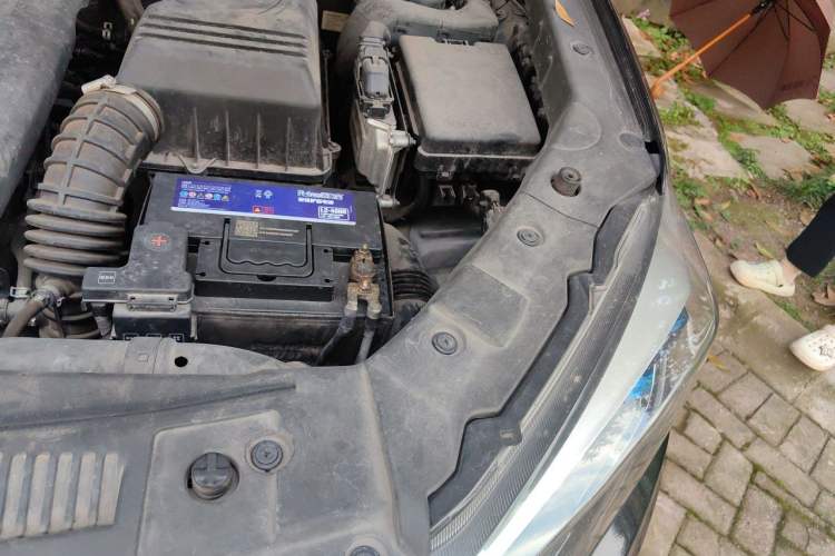 Used CHANGAN CS75 2016 1.8T Automatic Elite Model China V Standard Engine Bay Left