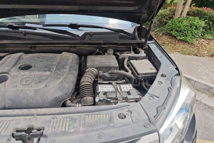 Used CHANGAN CS75 2016 1.5T Manual FENGSHANG Model Engine Bay Left