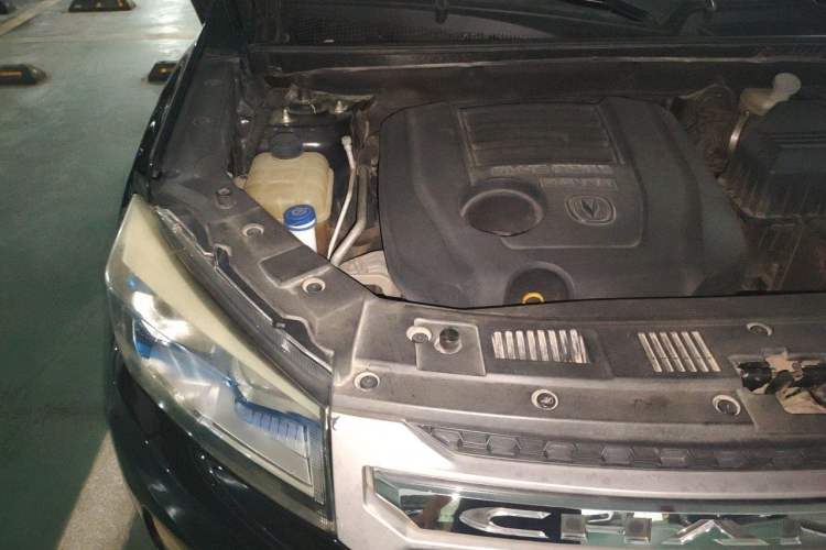 Used CHANGAN CS75 2016 2.0L Manual Comfort Version China V Standard Engine Bay Right