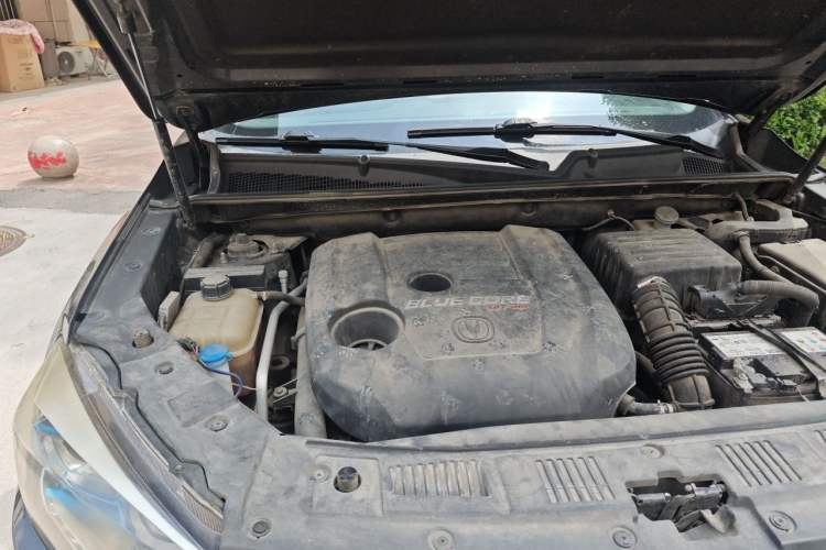 Used CHANGAN CS75 2016 1.5T Manual FENGSHANG Model Engine Bay Right