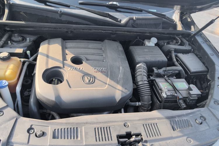 Used CHANGAN CS75 2016 1.5T Manual FENGSHANG Model Engine Bay