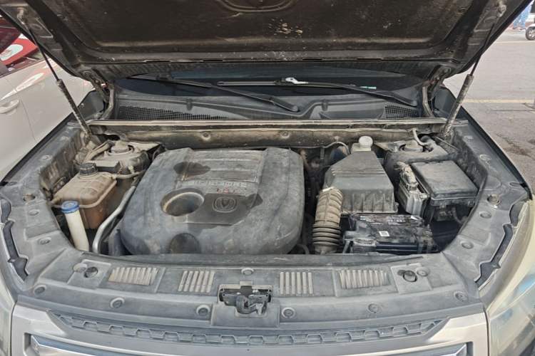 Used CHANGAN CS75 2016 1.8T Automatic Elite Model China V Standard Engine Bay