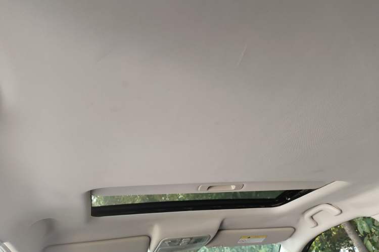 Used CHANGAN CS75 2016 1.8T Automatic Elite Model China V Standard Headliner