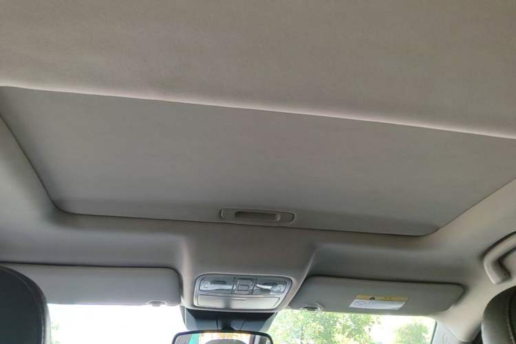 Used CHANGAN CS75 2016 1.8T Automatic Prestige Model China V Standard Headliner