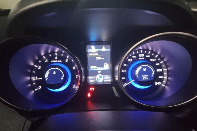 Used CHANGAN CS75 2016 2.0L Manual Comfort Version China V Standard Instrument Cluster