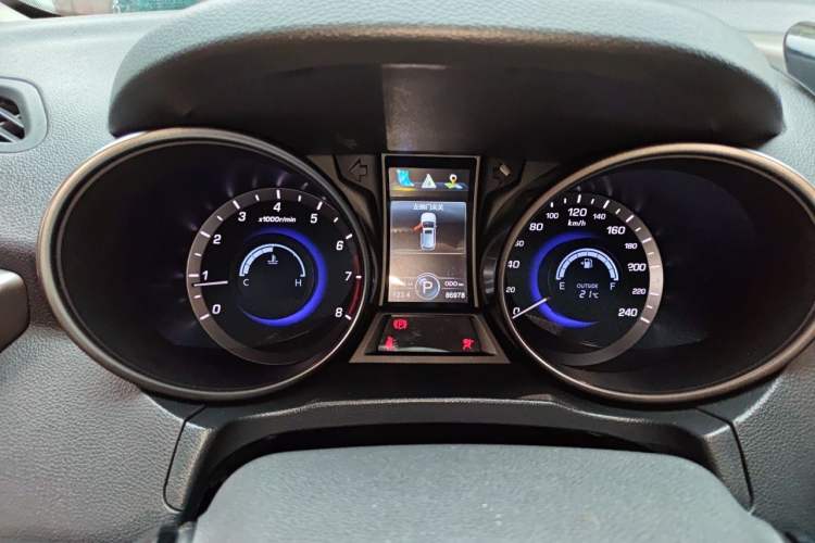 Used CHANGAN CS75 2016 1.8T Automatic Elite Model China V Standard Instrument Cluster