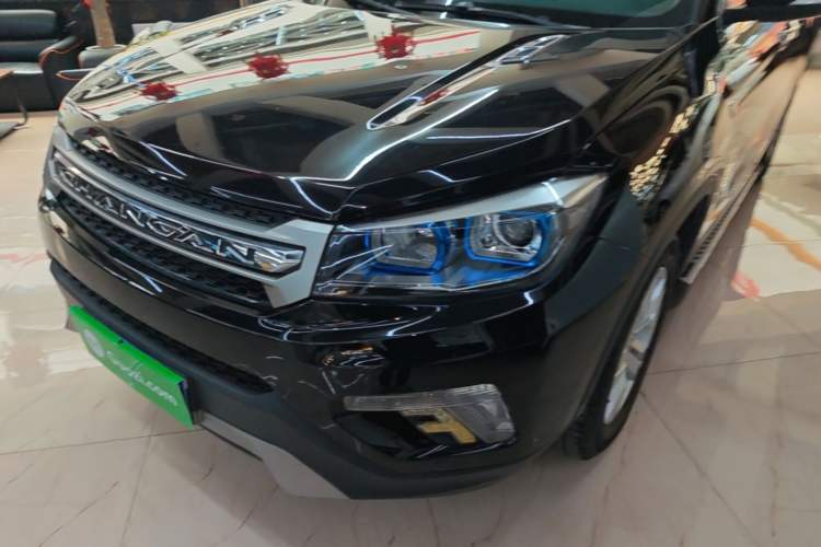 Used CHANGAN CS75 2016 1.8T Automatic Elite Model China IV Standard Left Front Headlight
