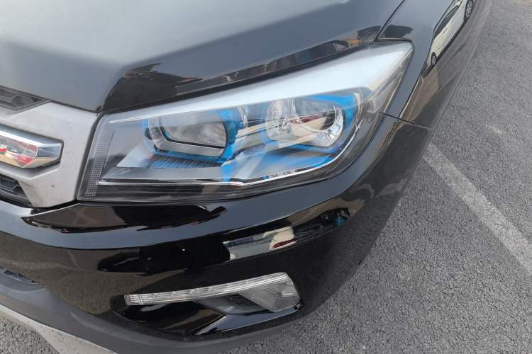 Used CHANGAN CS75 2016 1.5T Manual FENGSHANG Model Left Front Headlight