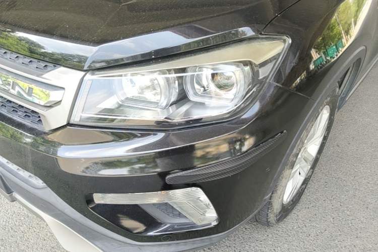 Used CHANGAN CS75 2016 1.8T Automatic Prestige Model China V Standard Left Front Headlight