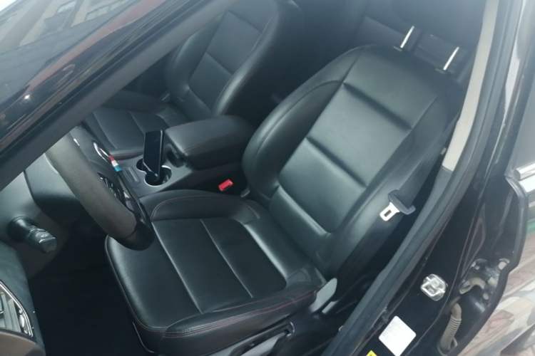 Used CHANGAN CS75 2016 1.8T Automatic Elite Model China V Standard Left Front Seat