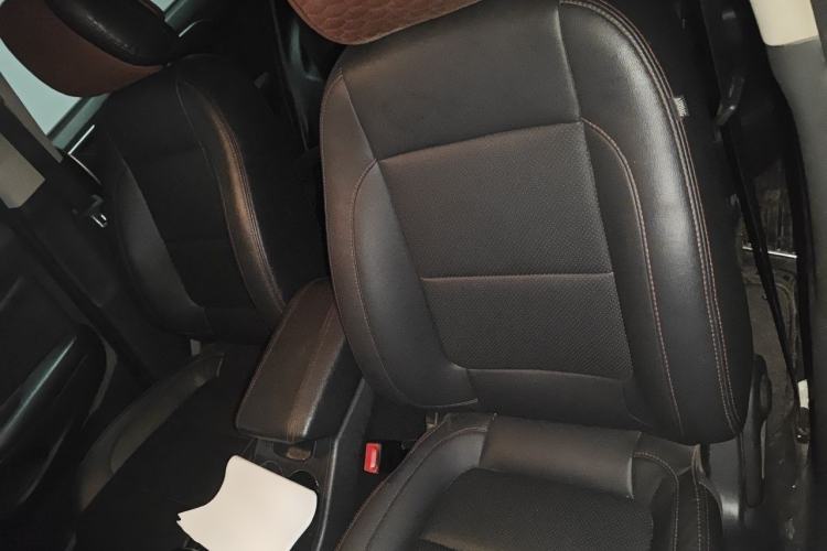 Used CHANGAN CS75 2016 1.8T Automatic Elite Model China IV Standard Left Front Seat