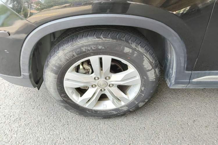 Used CHANGAN CS75 2016 1.8T Automatic Prestige Model China V Standard Left Front Wheel Hub
