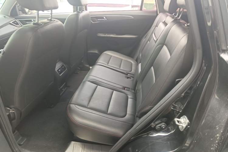 Used CHANGAN CS75 2016 2.0L Manual Luxury Version China V Standard Left Rear Seat