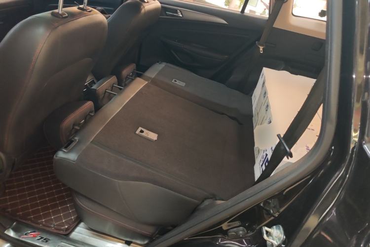 Used CHANGAN CS75 2016 1.8T Automatic Elite Model China IV Standard Left Rear Seat