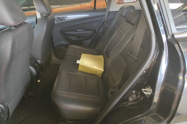 Used CHANGAN CS75 2016 2.0L Manual Luxury Version China V Standard Left Rear Seat