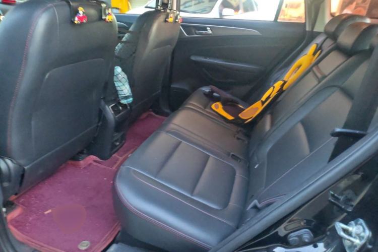 Used CHANGAN CS75 2016 1.8T Automatic Elite Model China V Standard Left Rear Seat
