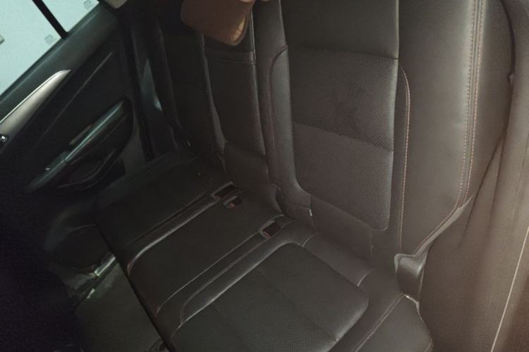 Used CHANGAN CS75 2016 1.8T Automatic Elite Model China IV Standard Left Rear Seat