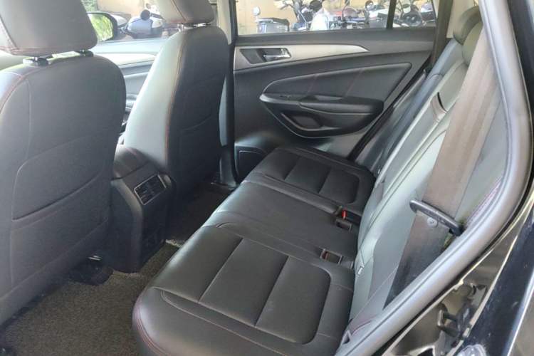 Used CHANGAN CS75 2016 1.8T Automatic Prestige Model China V Standard Left Rear Seat
