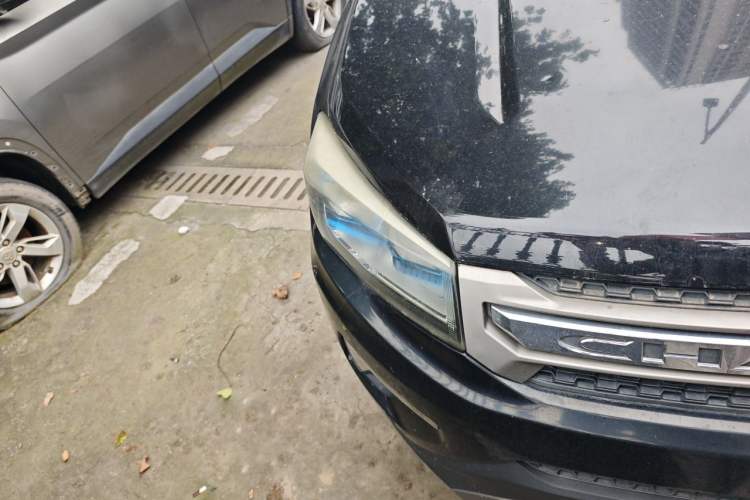 Used CHANGAN CS75 2016 1.8T Automatic Elite Model China V Standard Right Front Headlight