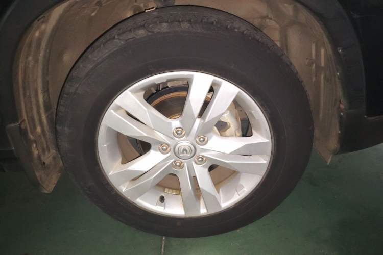 Used CHANGAN CS75 2016 2.0L Manual Comfort Version China V Standard Right Front Wheel Hub