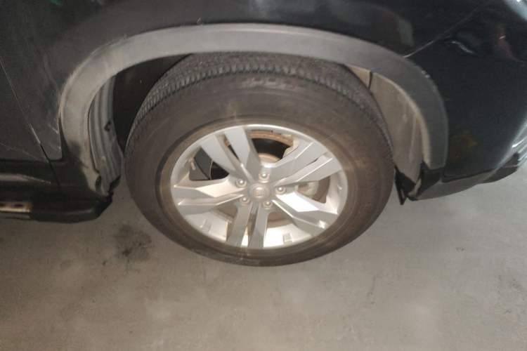 Used CHANGAN CS75 2016 1.8T Automatic Elite Model China V Standard Right Front Wheel Hub
