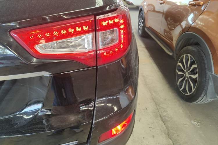 Used CHANGAN CS75 2016 2.0L Manual Luxury Version China V Standard Right Rear Taillight