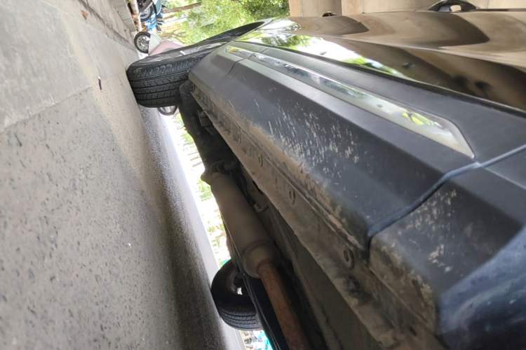 Used CHANGAN CS75 2016 1.8T Automatic Prestige Model China V Standard Right Side Sill