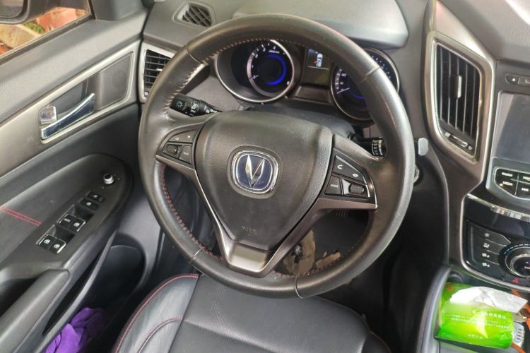 Used CHANGAN CS75 2016 2.0L Manual Luxury Version China V Standard Steering Wheel