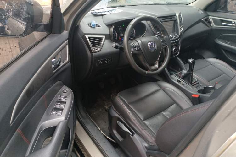 Used CHANGAN CS75 2016 2.0L Manual Luxury Version China V Standard Driver Seat