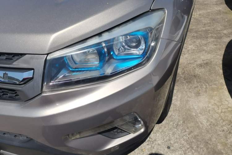 Used CHANGAN CS75 2016 1.8T Automatic Elite Model China V Standard Left Front Headlight