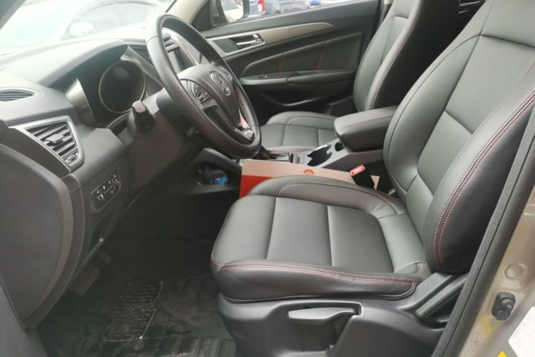 Used CHANGAN CS75 2016 1.8T Automatic Elite Model China IV Standard Left Front Seat
