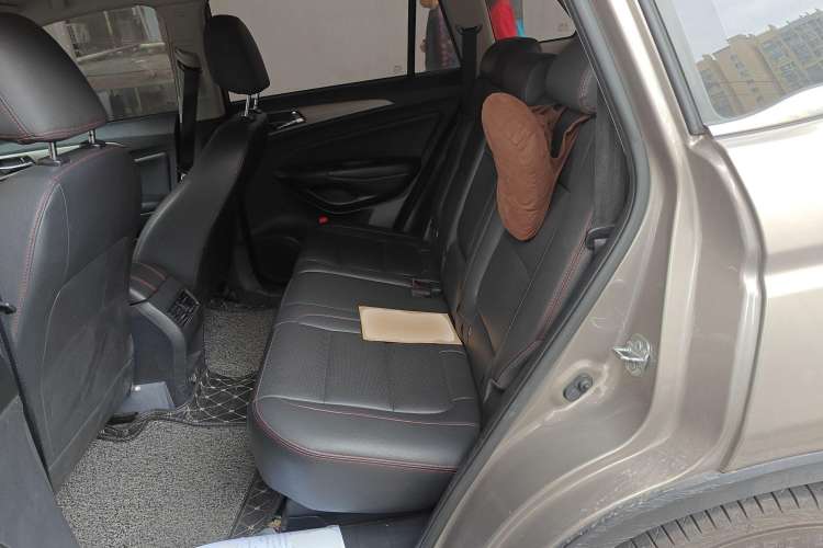 Used CHANGAN CS75 2016 1.8T Automatic Elite Model China V Standard Left Rear Seat