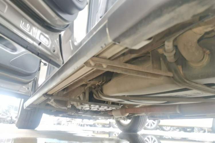 Used CHANGAN CS75 2016 1.8T Automatic Elite Model China IV Standard Left Side Sill