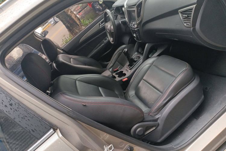 Used CHANGAN CS75 2016 2.0L Manual Luxury Version China V Standard Right Front Seat