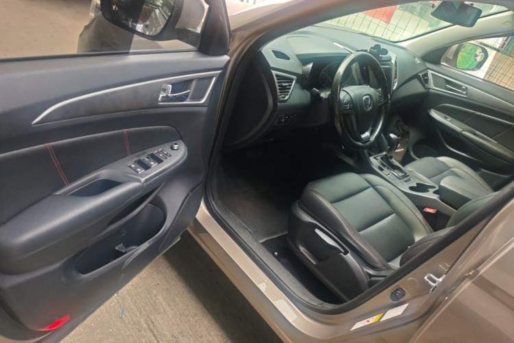 Used CHANGAN CS75 2016 1.8T Automatic Elite Model China V Standard Driver Seat