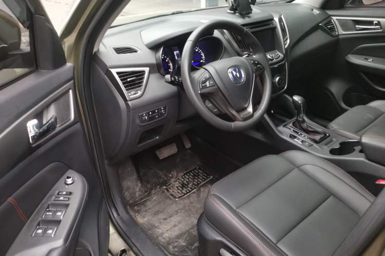 Used CHANGAN CS75 2016 1.8T Automatic Elite Model China V Standard Driver Seat