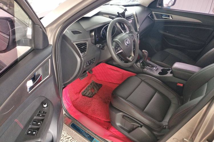 Used CHANGAN CS75 2016 1.8T Automatic Elite Model China IV Standard Driver Seat