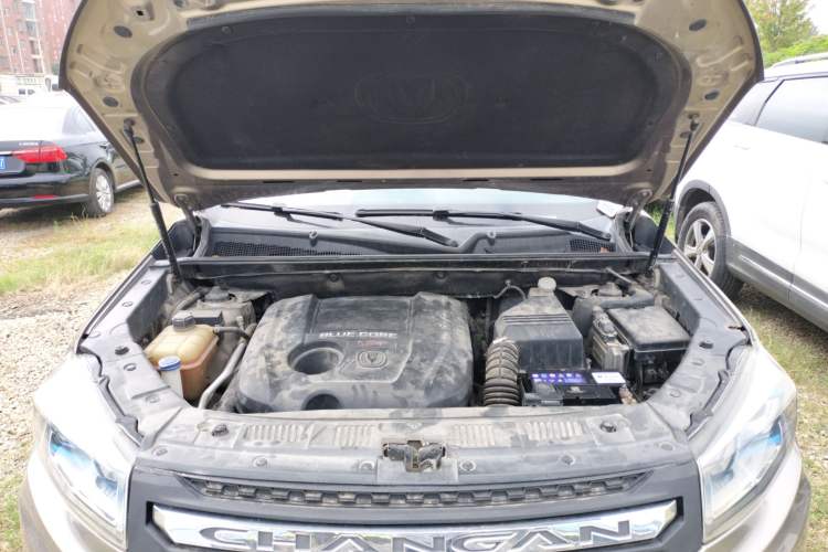 Used CHANGAN CS75 2016 1.8T Automatic Elite Model China IV Standard Engine Bay