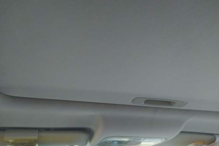 Used CHANGAN CS75 2016 2.0L Manual Leading Version China IV Standard Headliner