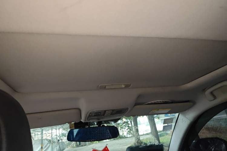 Used CHANGAN CS75 2016 1.8T Automatic Elite Model China IV Standard Headliner
