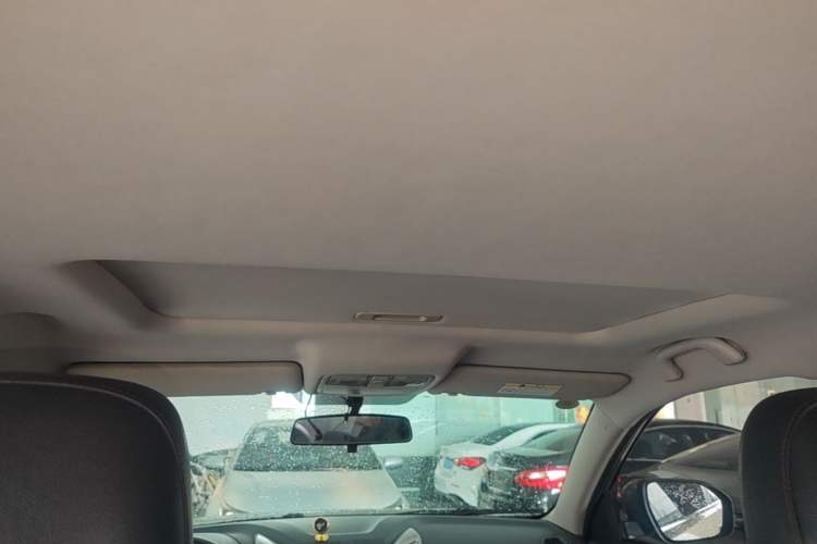 Used CHANGAN CS75 2016 2.0L Manual Luxury Version China V Standard Headliner