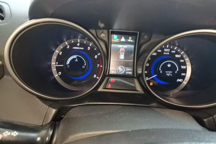 Used CHANGAN CS75 2016 1.8T Automatic Elite Model China V Standard Instrument Cluster
