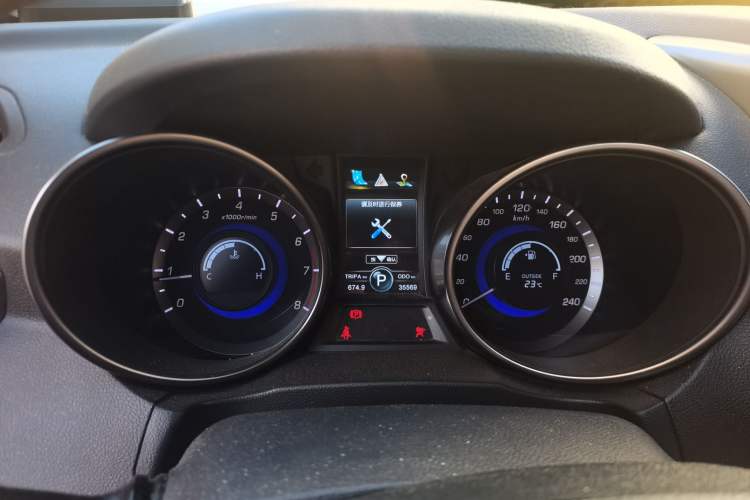 Used CHANGAN CS75 2016 1.8T Automatic Elite Model China V Standard Instrument Cluster