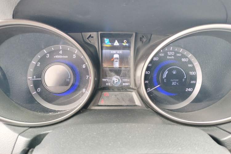 Used CHANGAN CS75 2016 1.8T Automatic Elite Model China IV Standard Instrument Cluster