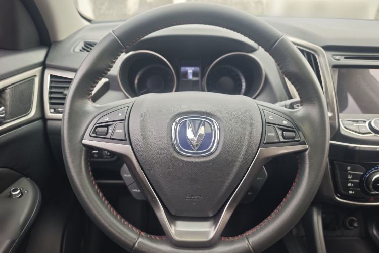 Used CHANGAN CS75 2016 1.8T Automatic Elite Model China V Standard Interior 9