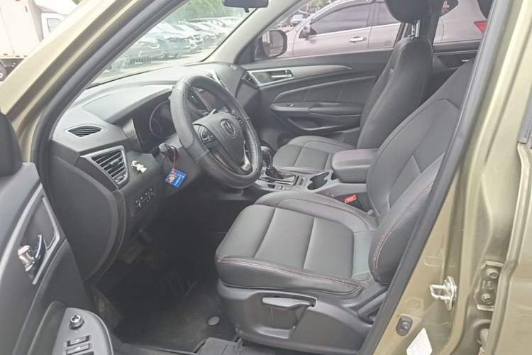 Used CHANGAN CS75 2016 1.8T Automatic Elite Model China IV Standard Left Front Seat