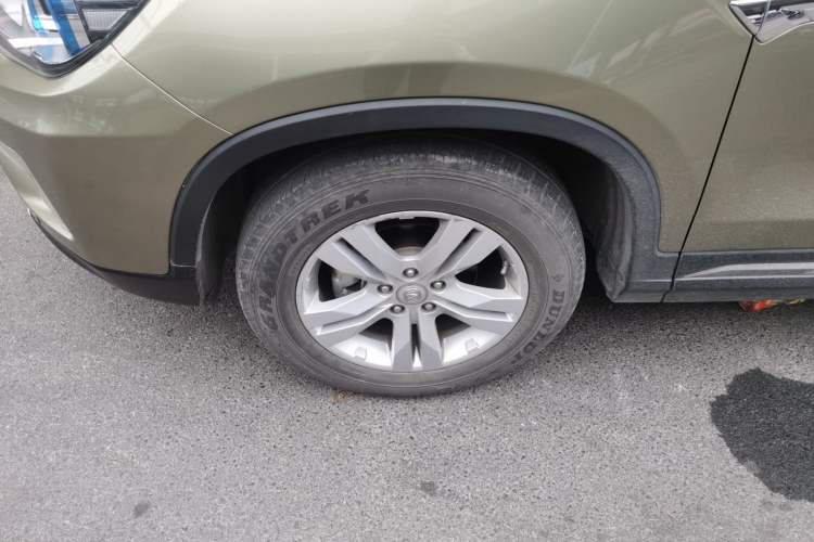 Used CHANGAN CS75 2016 1.8T Automatic Elite Model China V Standard Left Front Wheel Hub