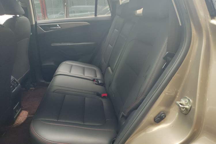 Used CHANGAN CS75 2016 1.8T Automatic Elite Model China V Standard Left Rear Seat