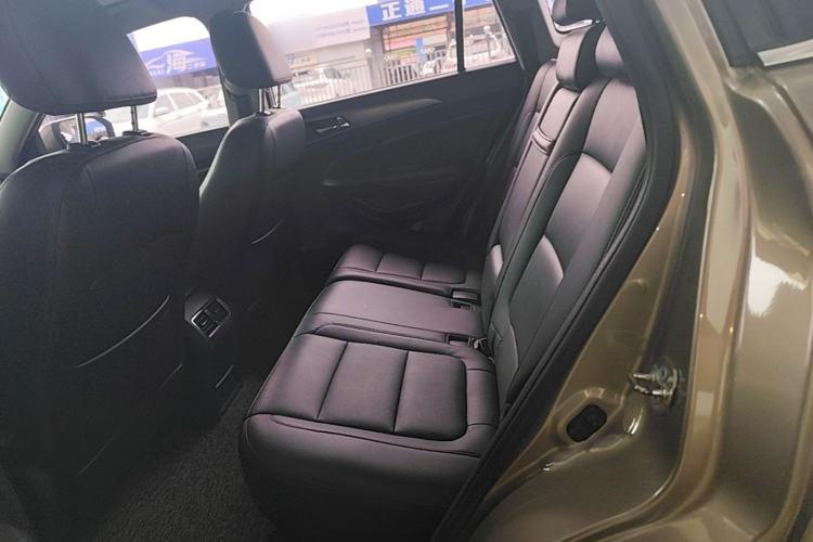 Used CHANGAN CS75 2016 2.0L Manual Leading Version China IV Standard Left Rear Seat