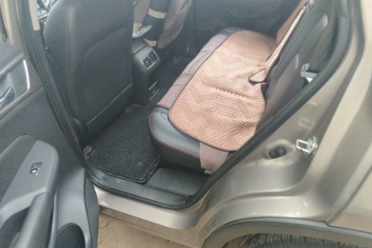 Used CHANGAN CS75 2016 1.8T Automatic Elite Model China IV Standard Left Rear Seat